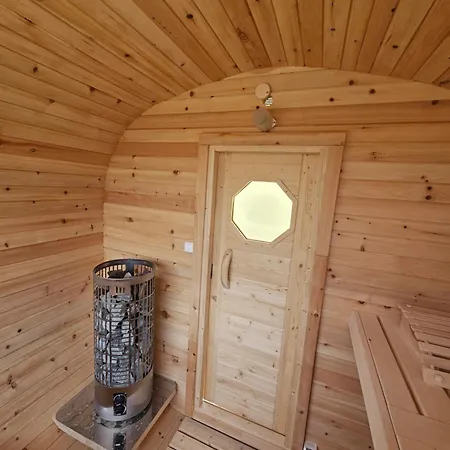 Maison d'hôtes Na Farme Se Saunou A Virivkou, I S Jizdou Na Koni Příbram
