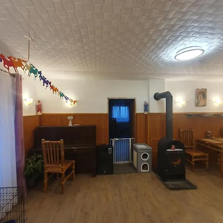 Maison d'hôtes Na Farme Se Saunou A Virivkou, I S Jizdou Na Koni